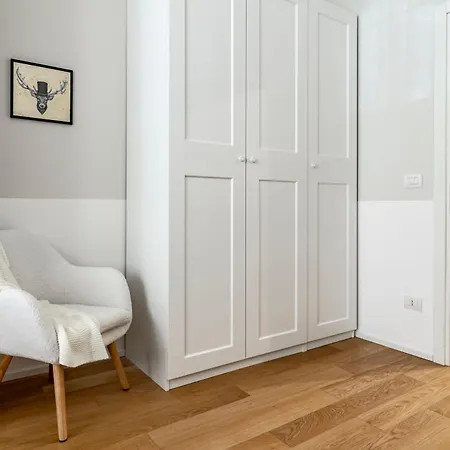 Housmart Massarenti 61 Apartamento